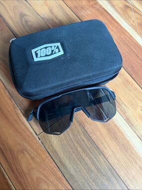100% Pure Black Shield Sunglasses with Black Case